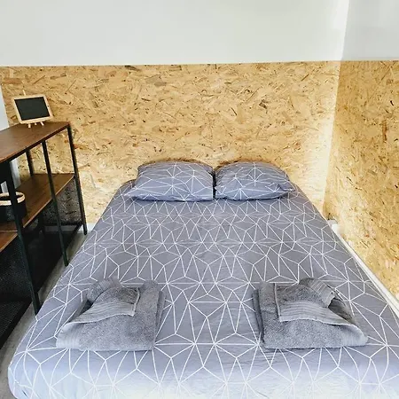 Lägenhet Le De Max - Terrasse Et Parking *